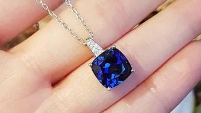 sapphire pendants