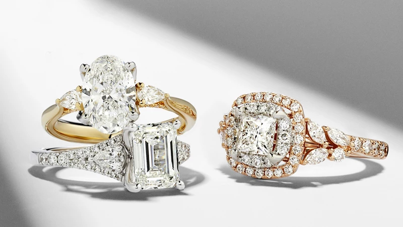 Kay Jeweler’s jewelry pieces