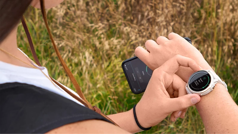 smartwatch fitness tracker - best Christmas gifts 