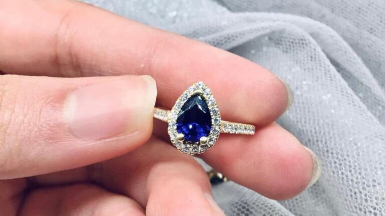 Blue Sapphire Ring