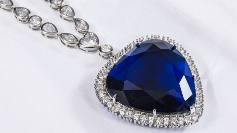 Blue Sapphire Pendant